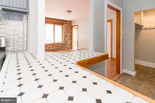 128 CHESTNUT, Oaklyn, NJ 08107