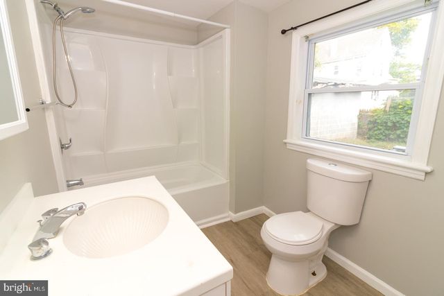 128 CHESTNUT, Oaklyn, NJ 08107