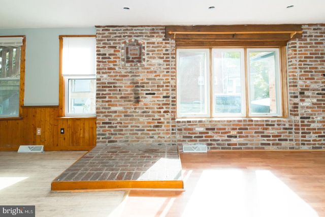 128 CHESTNUT, Oaklyn, NJ 08107