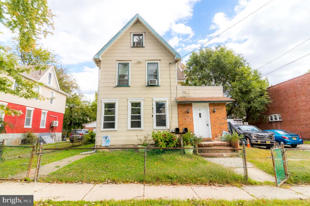 128 CHESTNUT, Oaklyn, NJ 08107