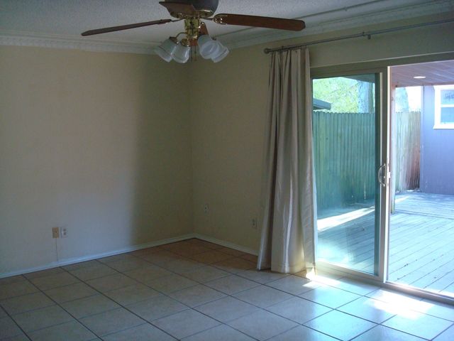 613 RENFRO Street, Burleson, TX 76028