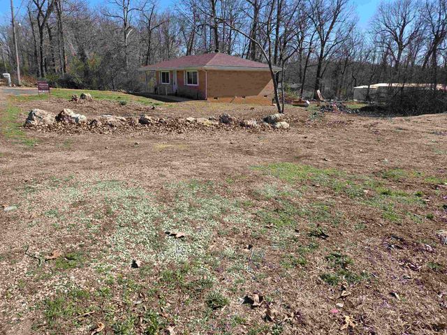34 Sequoyah Ridge Road, Cherokee Village, AR 72529