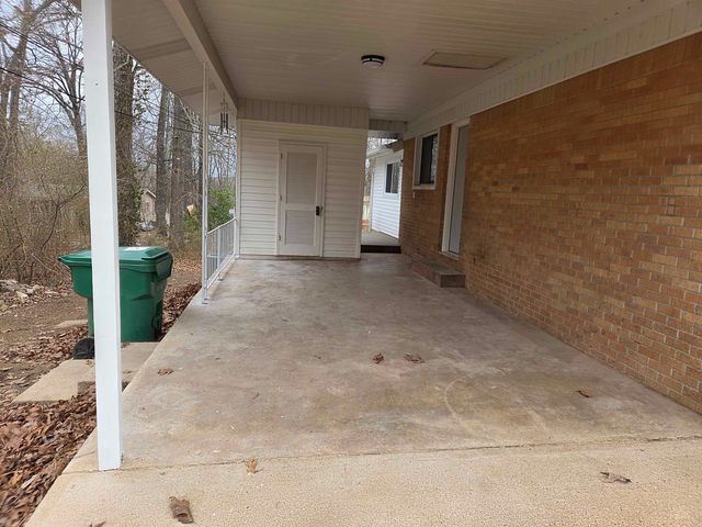 34 Sequoyah Ridge Road, Cherokee Village, AR 72529