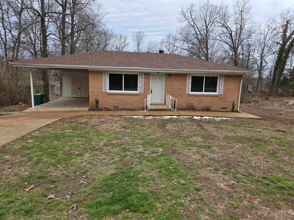 34 Sequoyah Ridge Road, Cherokee Village, AR 72529