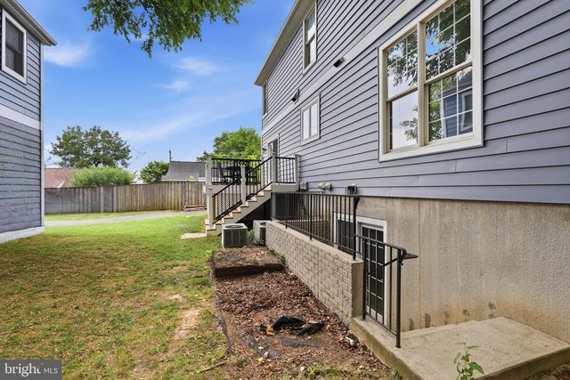 809 N BUCHANAN ST, Arlington, VA 22203