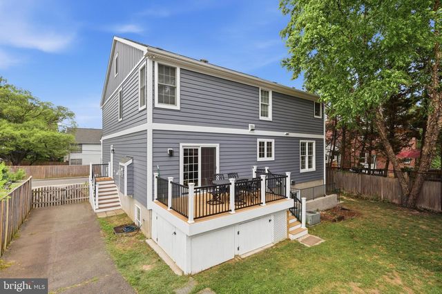 809 N BUCHANAN ST, Arlington, VA 22203