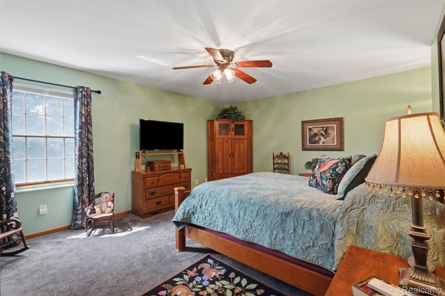 9380 Englishman Drive, Tyrone Township, MI 48430