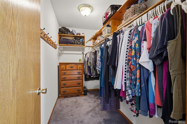 9380 Englishman Drive, Tyrone Township, MI 48430