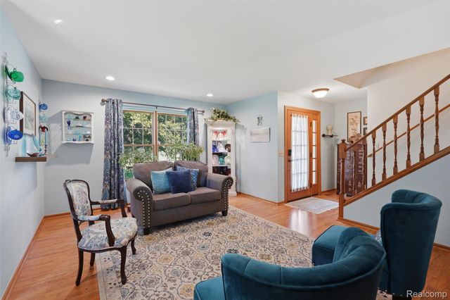 9380 Englishman Drive, Tyrone Township, MI 48430