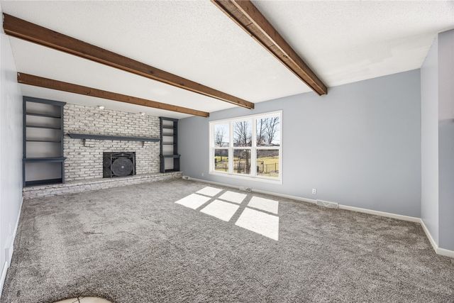 2195 David Court NE, Cedar Rapids, IA 52402