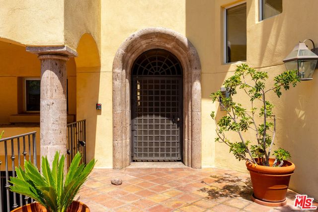 2311 Schader Drive 107, Santa Monica, CA 90404