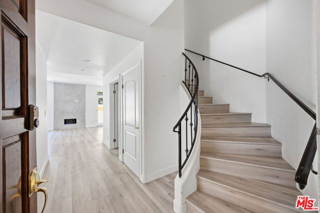 2311 Schader Drive 107, Santa Monica, CA 90404