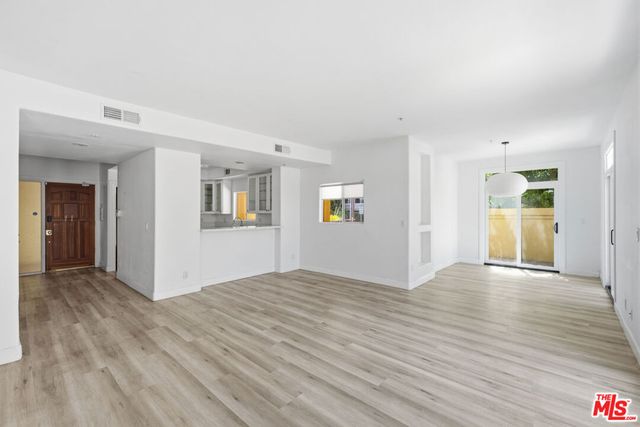 2311 Schader Drive 107, Santa Monica, CA 90404