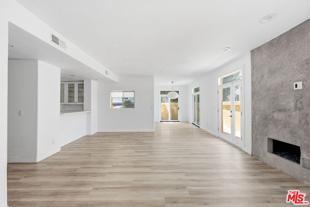 2311 Schader Drive 107, Santa Monica, CA 90404