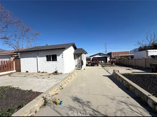 906 N Allen, Banning, CA 92220