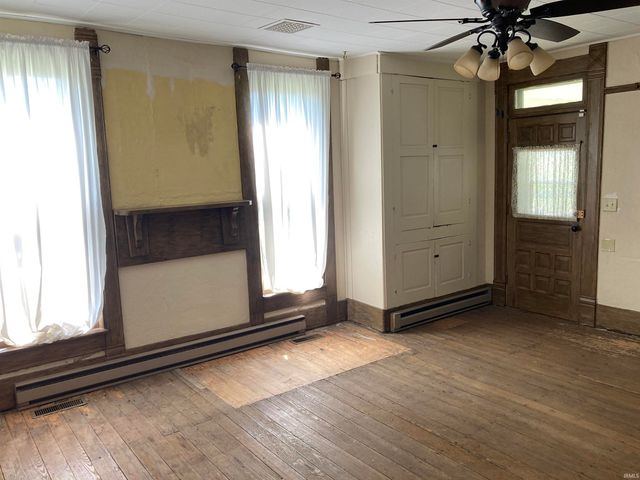 15220 W COUNTY ROAD 400 S, Daleville, IN 47334