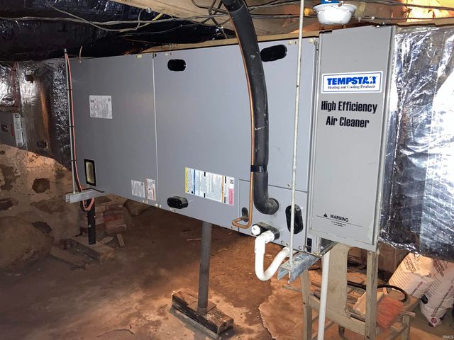 15220 W COUNTY ROAD 400 S, Daleville, IN 47334