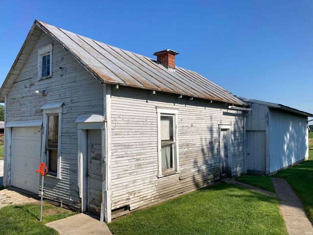 15220 W COUNTY ROAD 400 S, Daleville, IN 47334