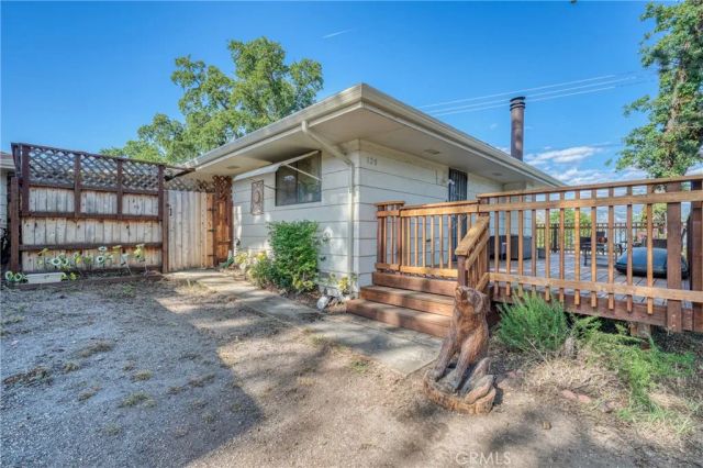 120 Miramonte Avenue, Lakeport, CA 95453