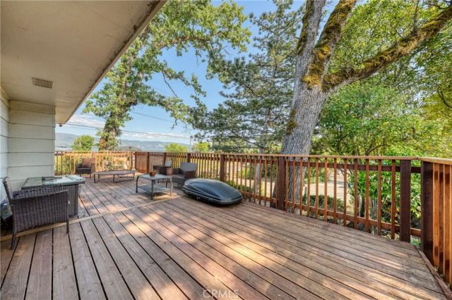 120 Miramonte Avenue, Lakeport, CA 95453