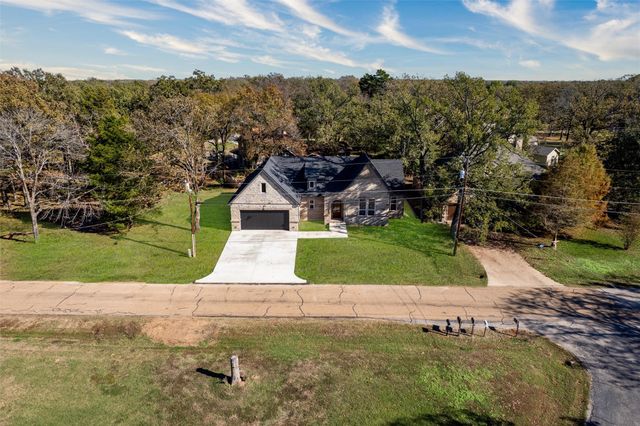 115 Enchanted Drive, Enchanted Oaks, TX 75156