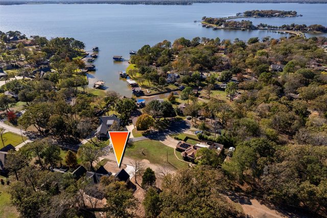 115 Enchanted Drive, Enchanted Oaks, TX 75156