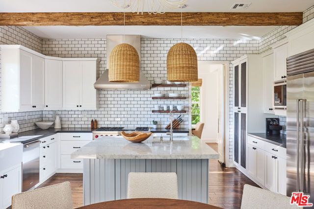 28830 Hampton Place, Malibu, CA 90265