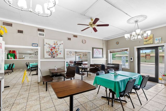 1103 Pleasanton Rd, San Antonio, TX 78214