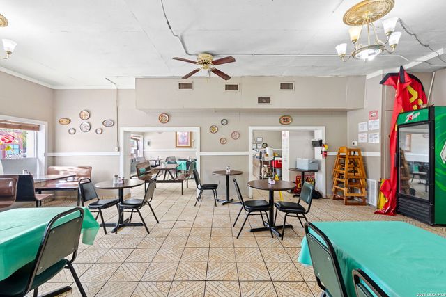 1103 Pleasanton Rd, San Antonio, TX 78214