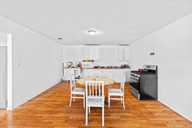1103 Pleasanton Rd, San Antonio, TX 78214