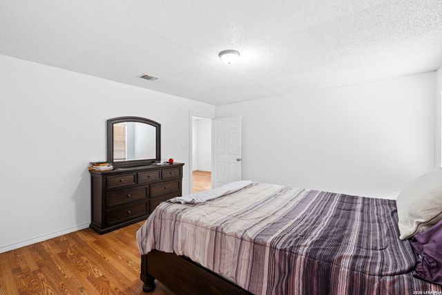 1103 Pleasanton Rd, San Antonio, TX 78214