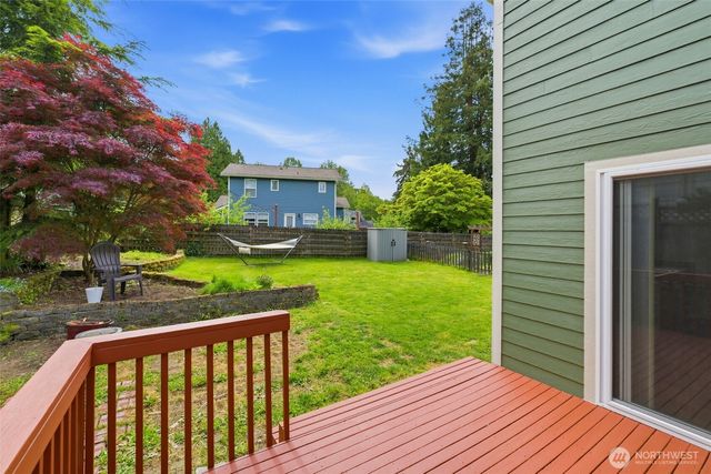 24130 Madura Drive NE, Kingston, WA 98346