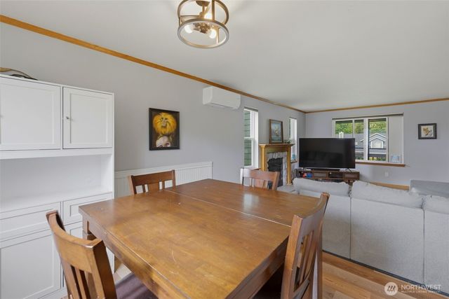 24130 Madura Drive NE, Kingston, WA 98346