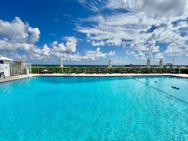 333 NE 21st Avenue 418, Deerfield Beach, FL 33441
