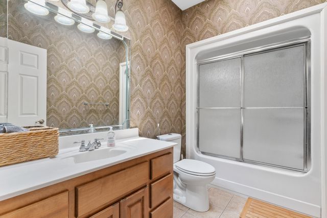 3702 E Dartmoor Court, Springfield, MO 65802