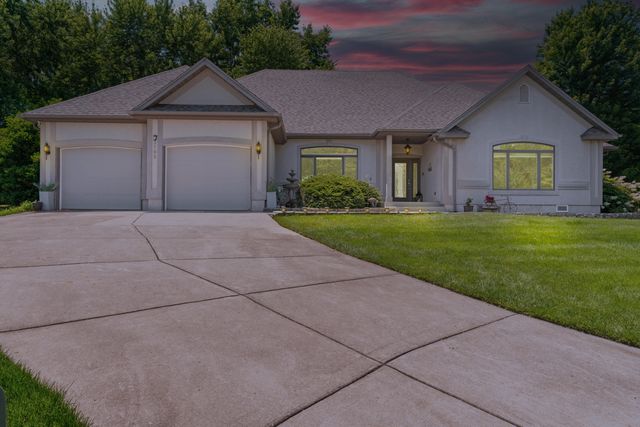 3702 E Dartmoor Court, Springfield, MO 65802