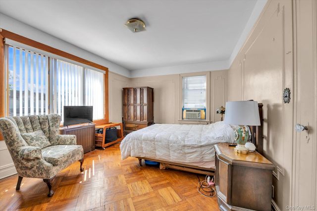 59-30 71st Street, Maspeth, NY 11378