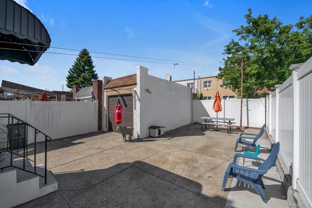 59-30 71st Street, Maspeth, NY 11378