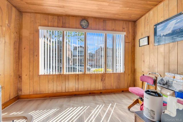 59-30 71st Street, Maspeth, NY 11378