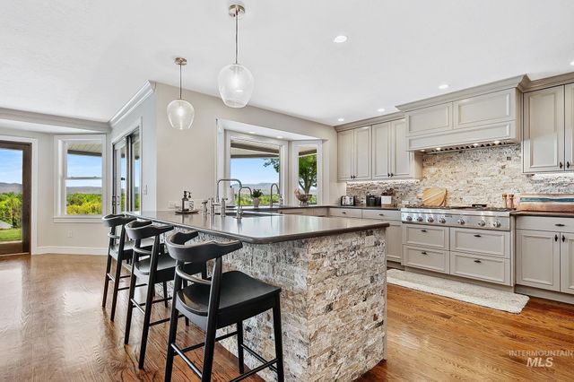 3050 S Whitepost Way, Eagle, ID 83616