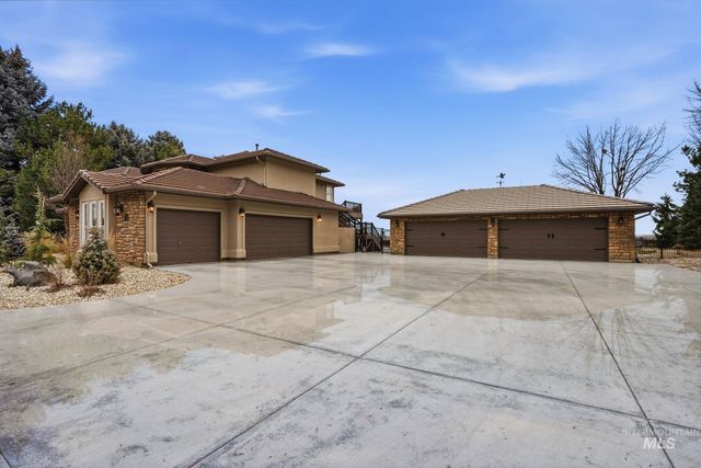 3050 S Whitepost Way, Eagle, ID 83616