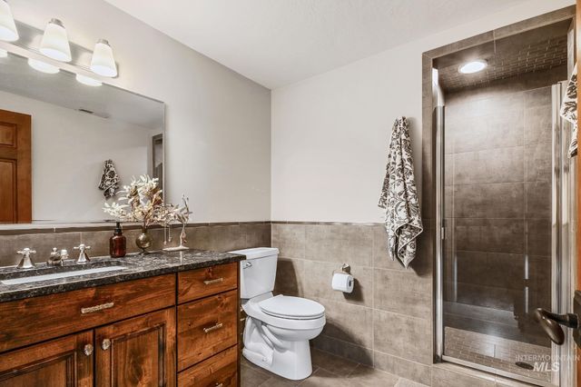 3050 S Whitepost Way, Eagle, ID 83616