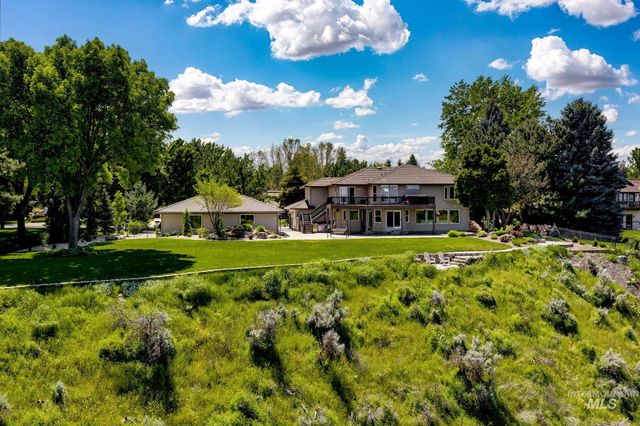 3050 S Whitepost Way, Eagle, ID 83616