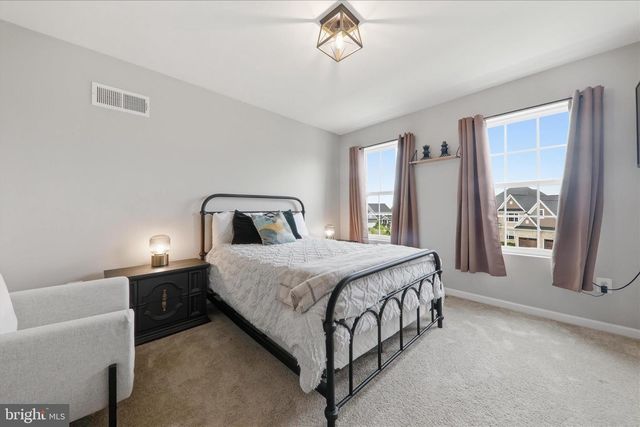 1621 HOBBLE TRL, Frederick, MD 21702