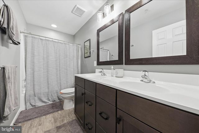 1621 HOBBLE TRL, Frederick, MD 21702