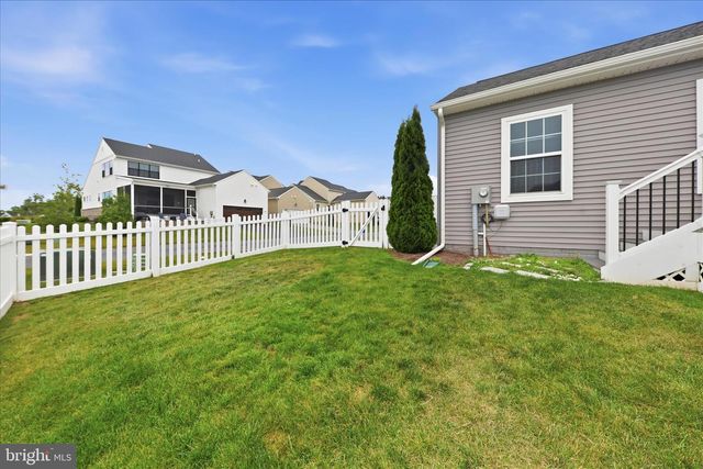 1621 HOBBLE TRL, Frederick, MD 21702