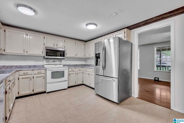 7899 ROBBINS CIRCLE, Dora, AL 35062