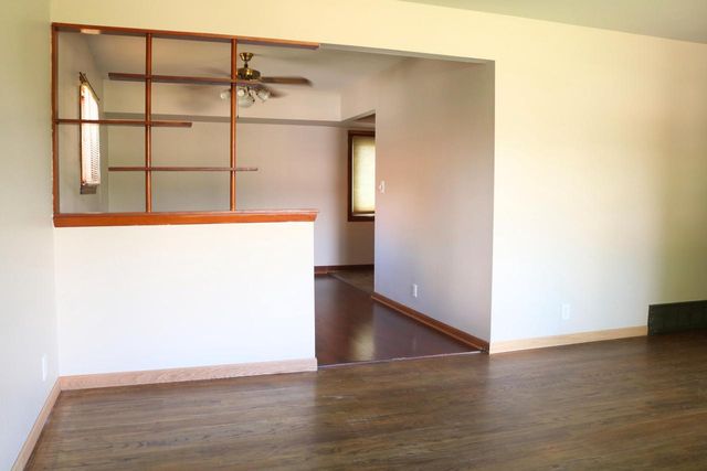 6433 W Boehlke AVENUE, Milwaukee, WI 53223