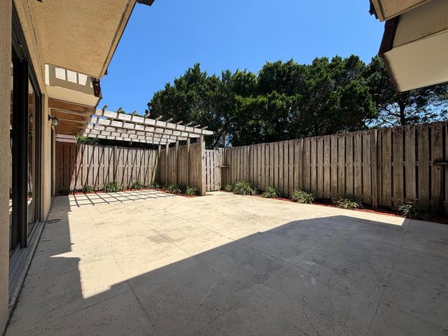 2110 21st Lane, Palm Beach Gardens, FL 33418