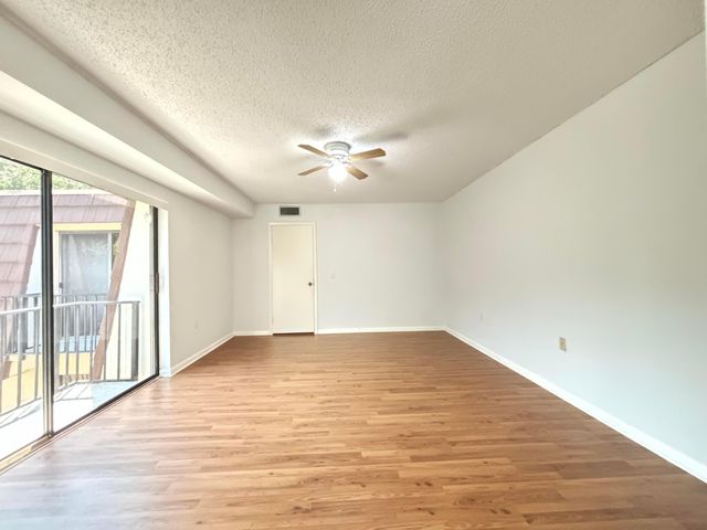 2110 21st Lane, Palm Beach Gardens, FL 33418